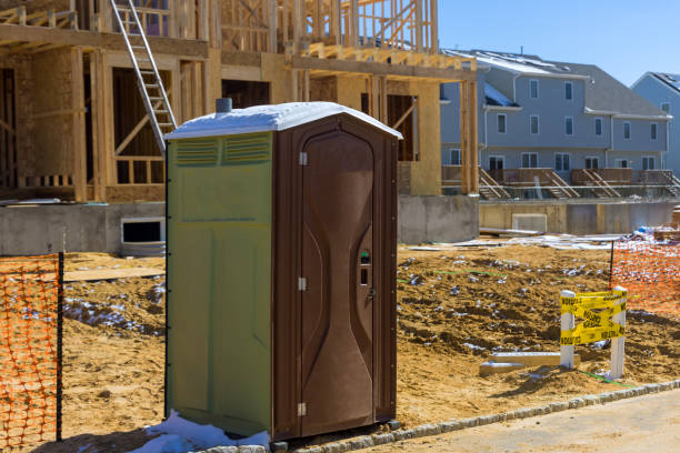 Best Portable restroom trailer rental  in Holton, KS